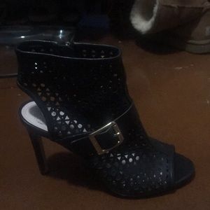 Vince Camuto ankle boot